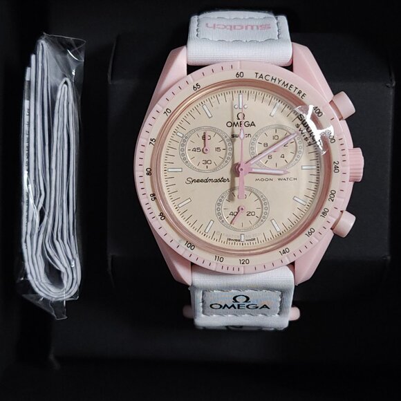 🍪 Swatch x Omega MoonSwatch Mission to Venus | Bioceramic Pink-Mauve - Picture 2 of 6